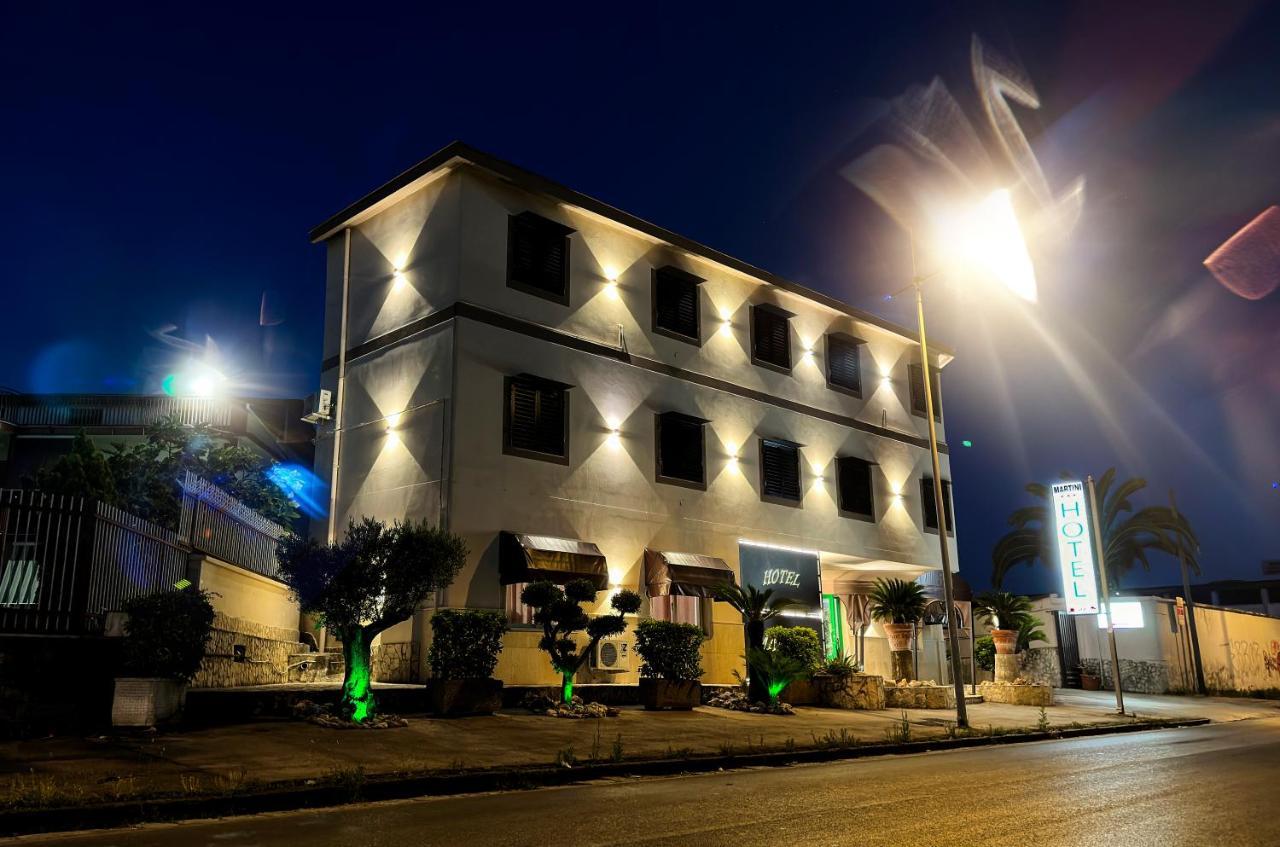 โรงแรมมาร์ตินี Casavatore ภายนอก รูปภาพ