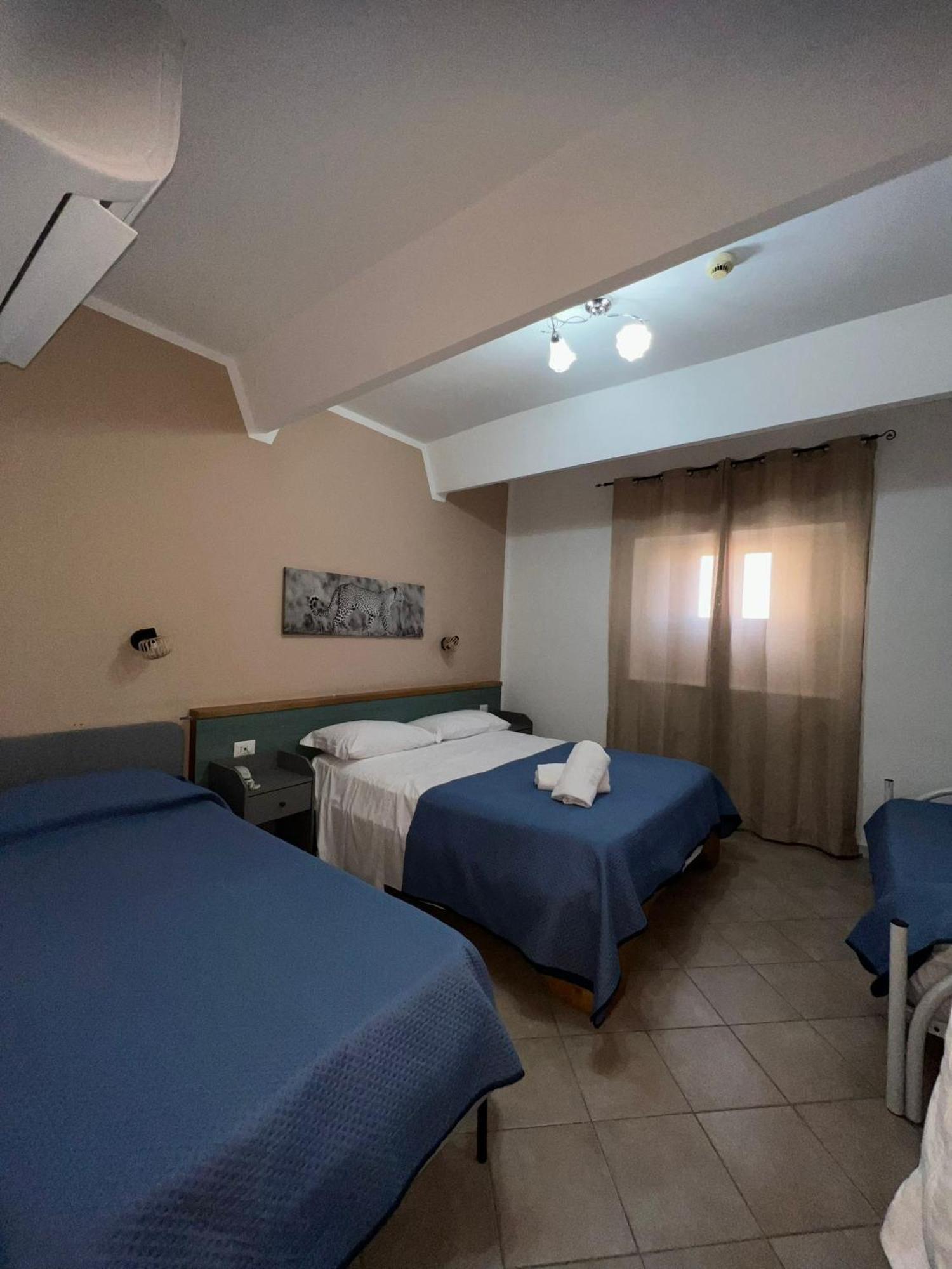 โรงแรมมาร์ตินี Casavatore ภายนอก รูปภาพ